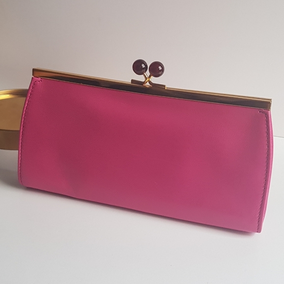Prada Clutch - Picture 3 of 16